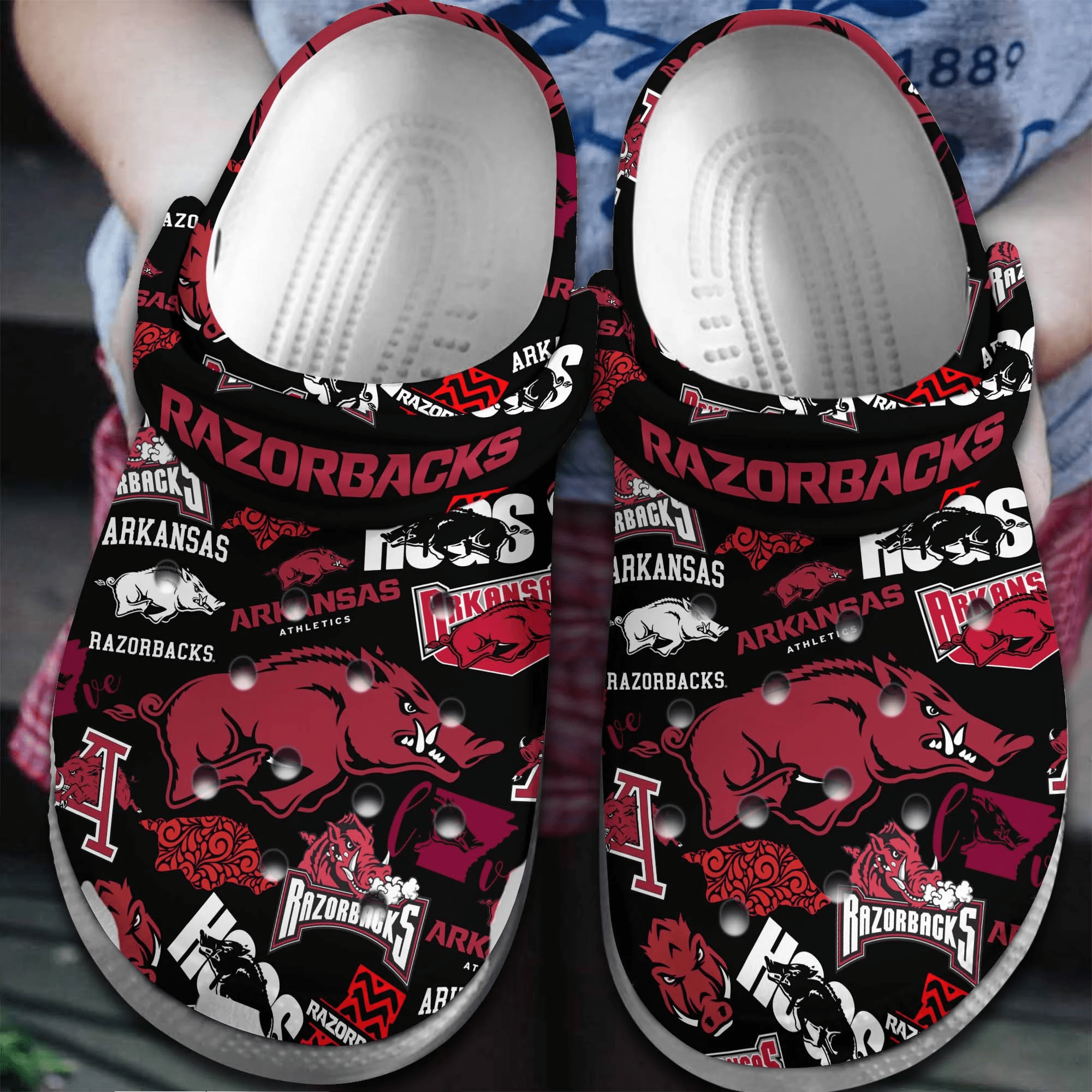 Arkansas Razorbacks NCAA 2025 Sport Crocs Easy-To-Match Sports Clogs